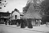 Histoire de l'Habitation, Japon, Huttes africaines