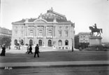 Le Théâtre