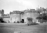 Fortifications sur le port