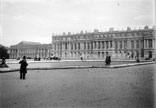 Le Palais, façade intérieure donnant sur le parc