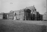 Le Palais. Façade extérieure