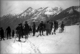 Concours de ski. Groupe d'alpins